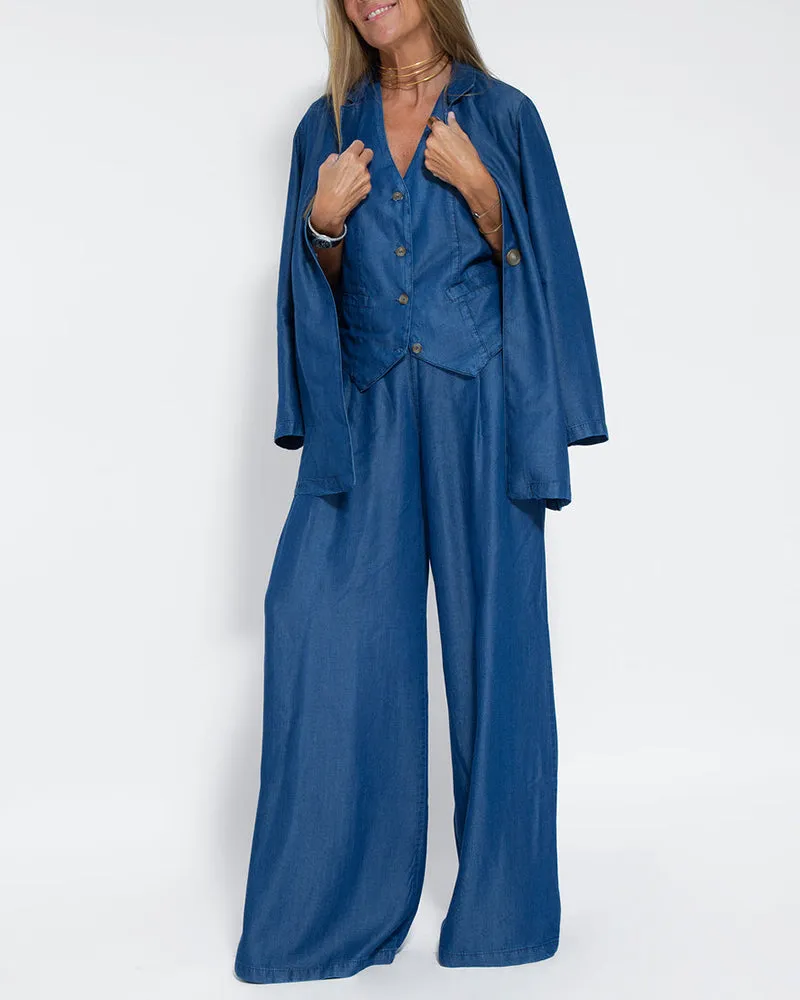 2-Piece Linen Trousers and Top Set for Women - Summer Outfit in Lightweight Fabric