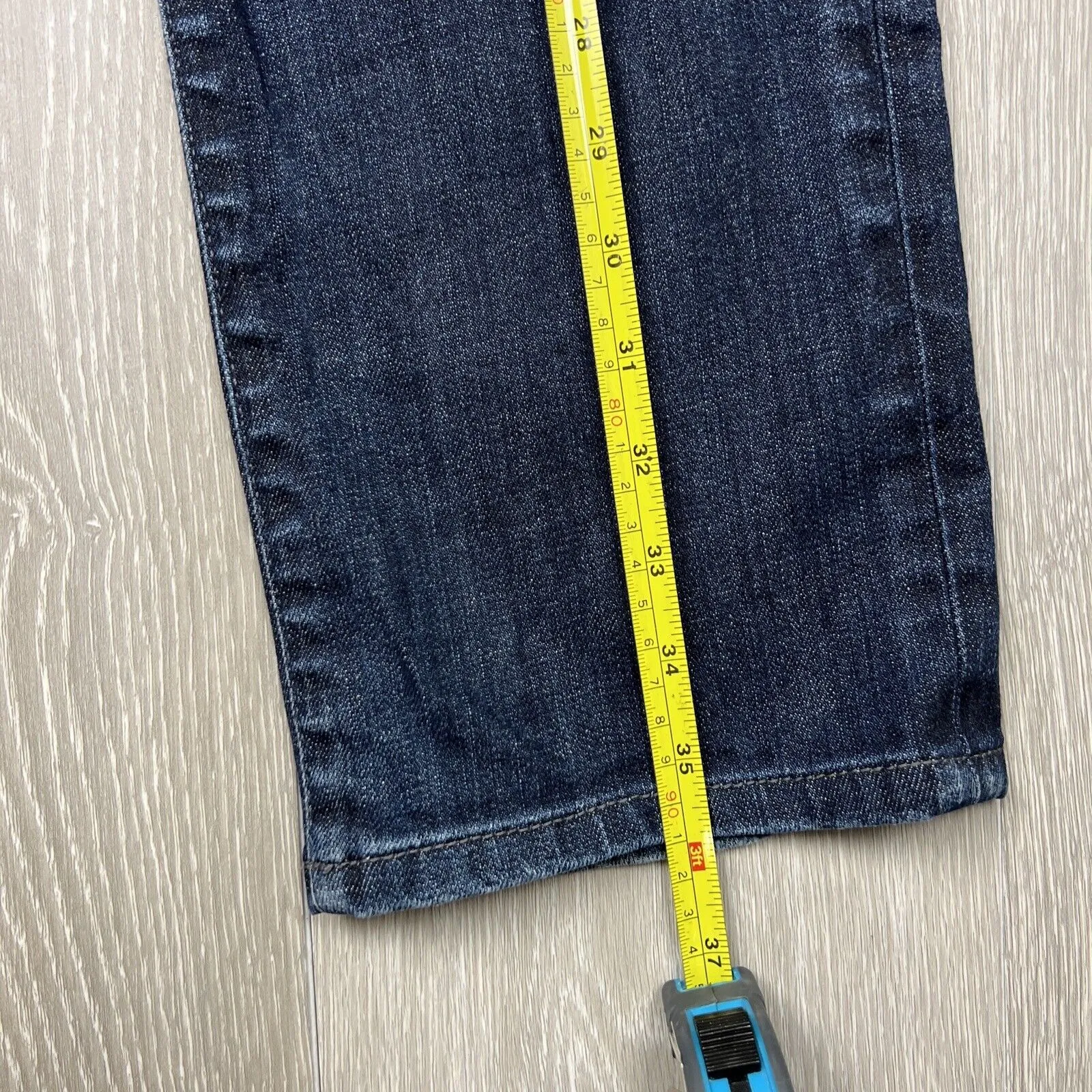AG Adriano Goldschmied Jeans Matchbox Slim Straight Womens Jeans Size 30R