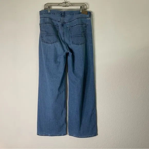 American Eagle women’s skater jeans with distressing throughout 12