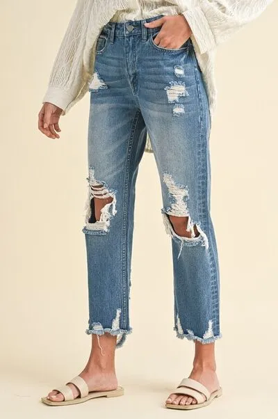 Annie Wear Distressed Raw Hem Cropped Jeans-Fashionable and Edgy.