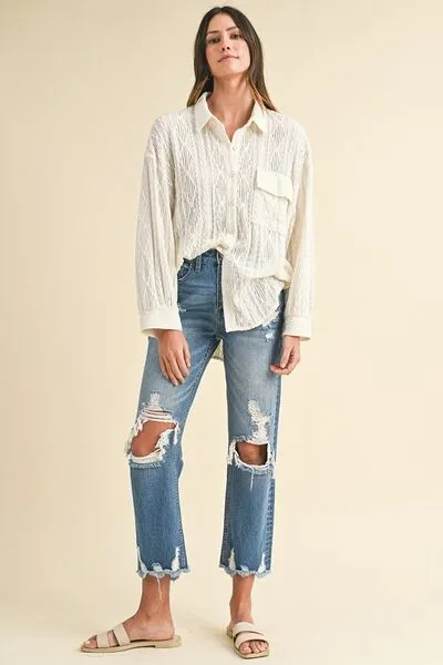 Annie Wear Distressed Raw Hem Cropped Jeans-Fashionable and Edgy.
