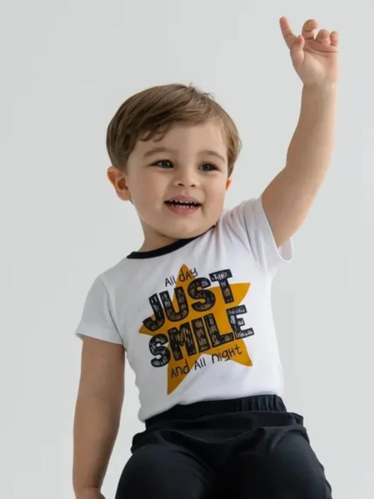 Artie - Just Smile White Short Sleeve Baby Bodysuit