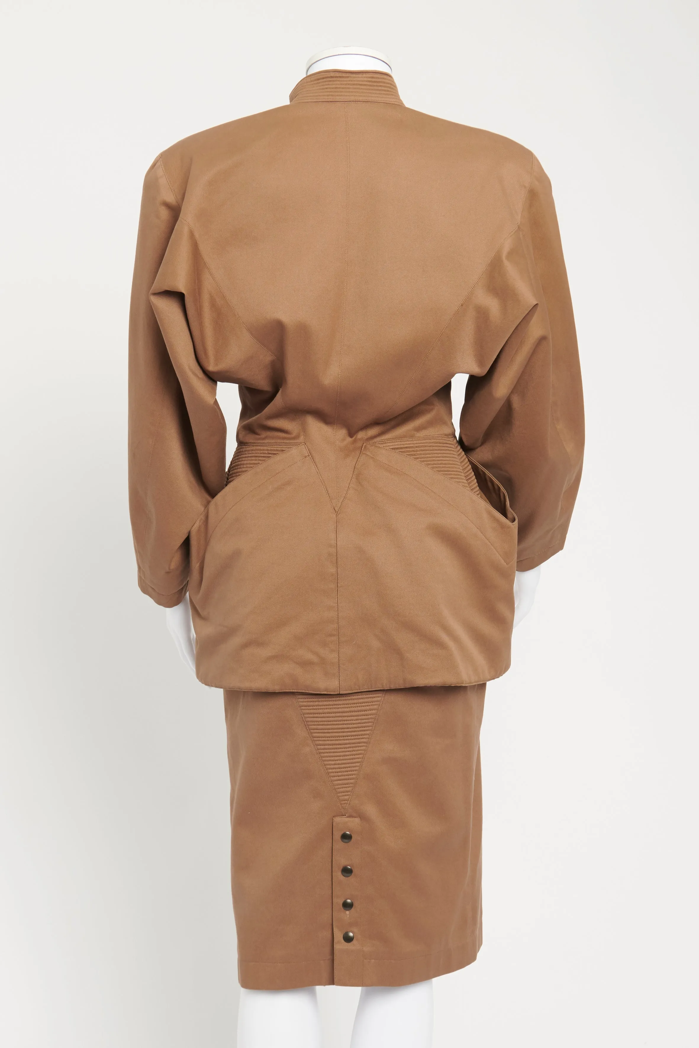 c.1980s Camel Fitted Waist Preowned Jacket