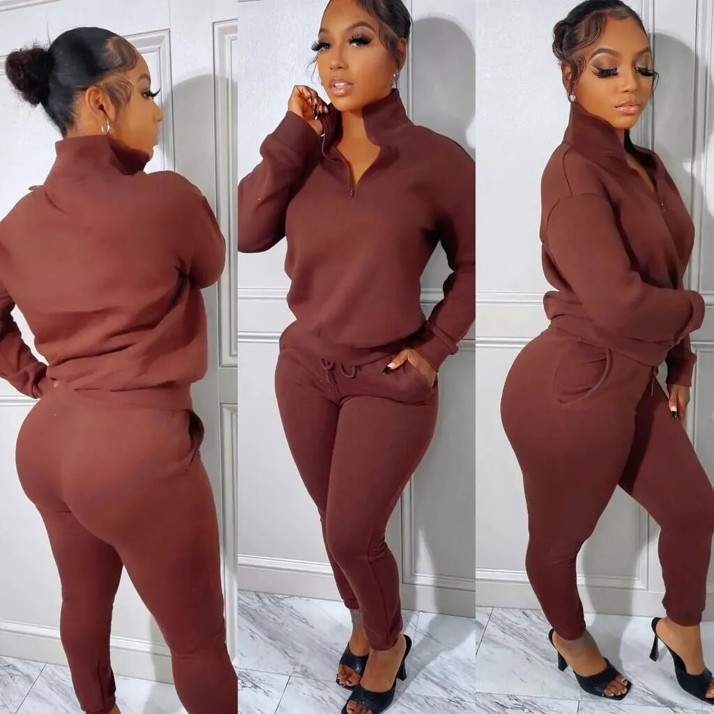 Cozy High-Neck Zipper Sweatshirt and Jogger Pants Two-Piece Set