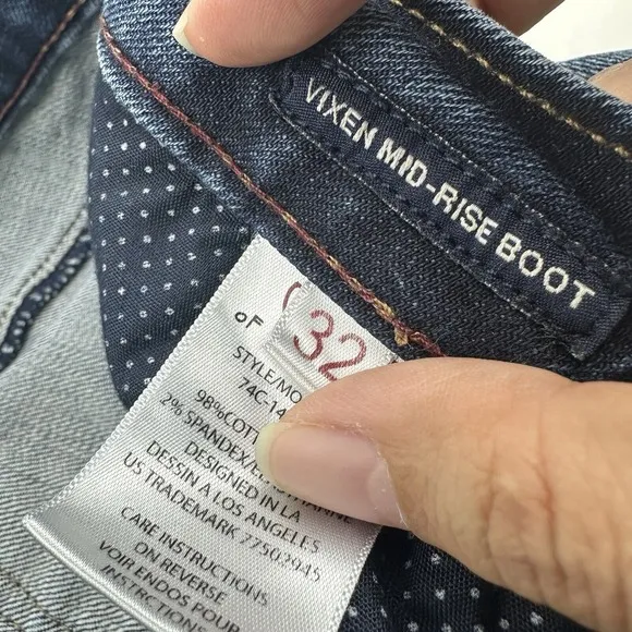 Cult of Individuality Jeans Womens Size 32 Vixen Mid Rise Boot Stretch