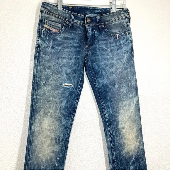 Diesel Jeans Lowky Distressed Wash Stretch Mid Rise 27x 30 Italy Made