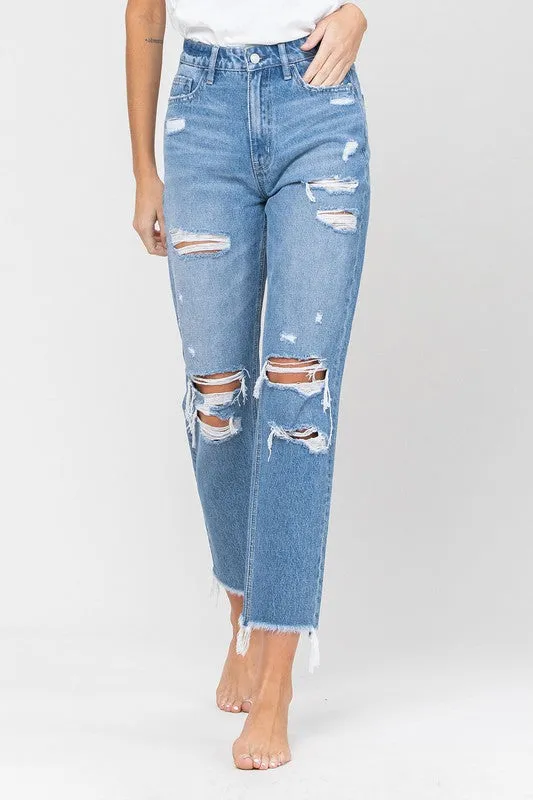 DISTRESSED RAW HEM MOM JEANS - Vervet