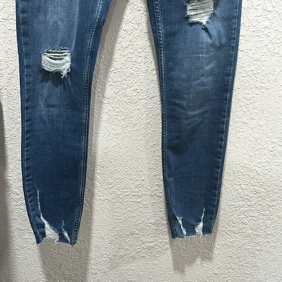 FP Free people women’s blue  jeans size W 28 GUC