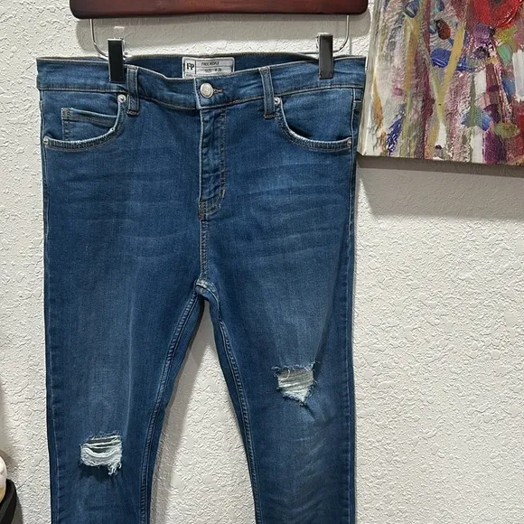FP Free people women’s blue  jeans size W 28 GUC