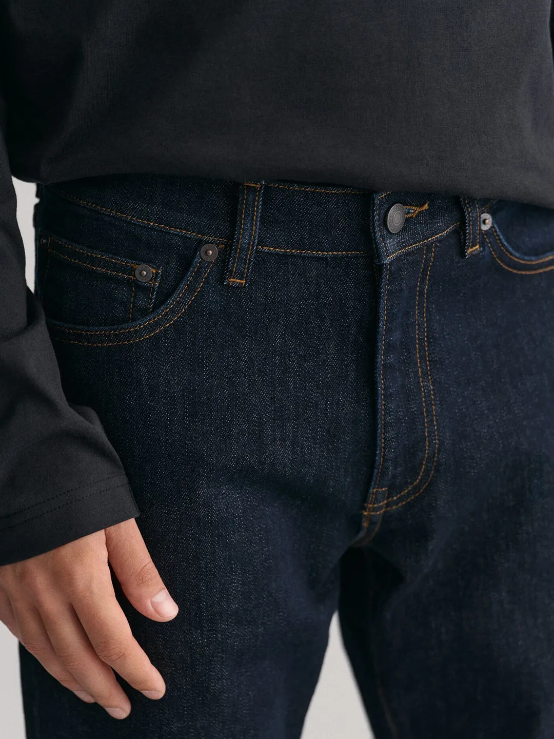 Gant Men Blue Solid Slim Fit Mid-Rise Jeans