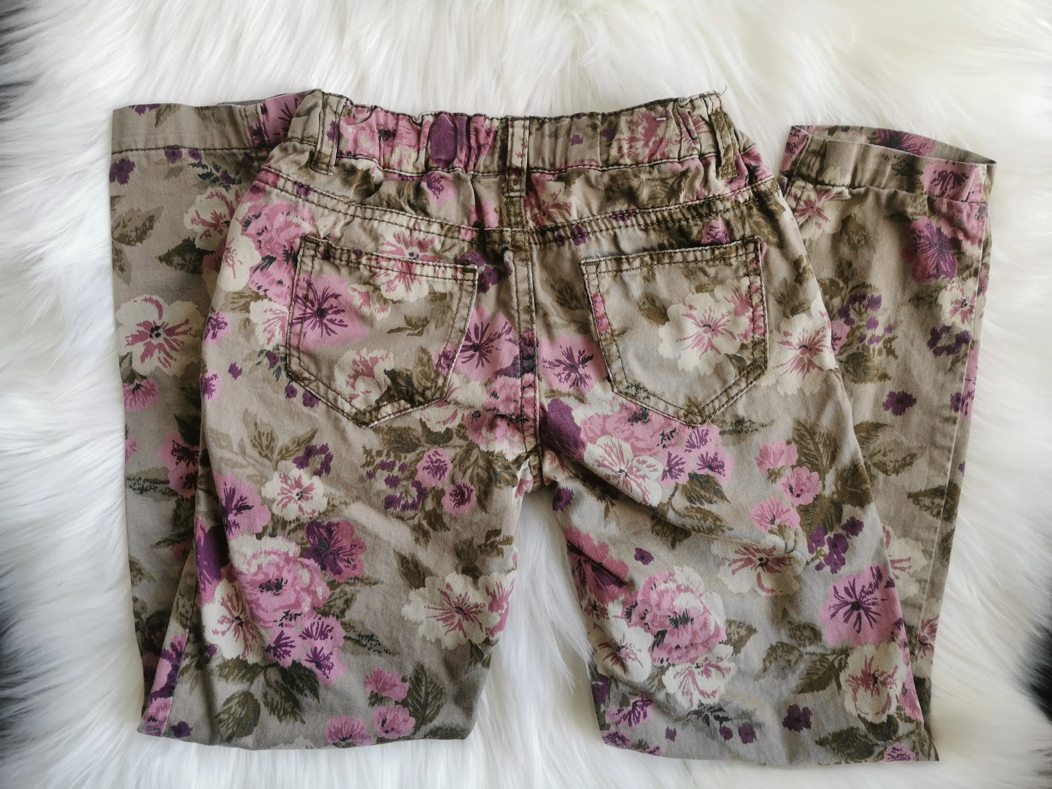 GIRL SIZE 6 YEARS - JOE FRESH, Floral Pants VGUC B35