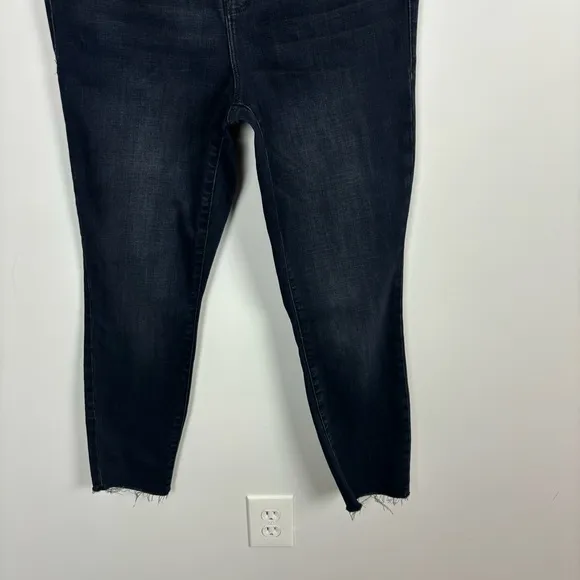 Good American Good Waist High Waist Crop Raw Hem Skinny Jeans Size 29