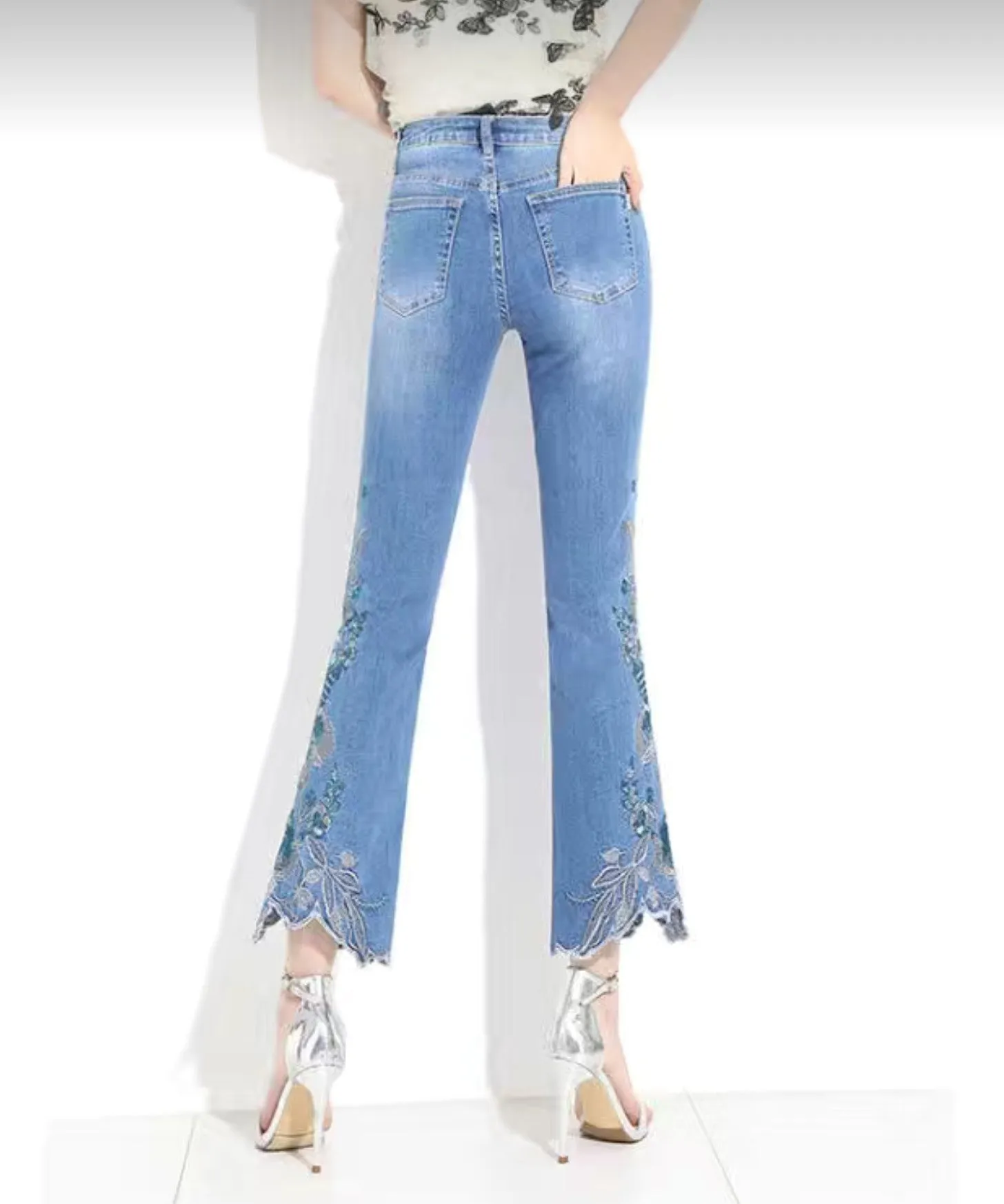 HAPPY- 000007 - B  High Waist Nine-point Floral Embroidery Flare Leg Jeans