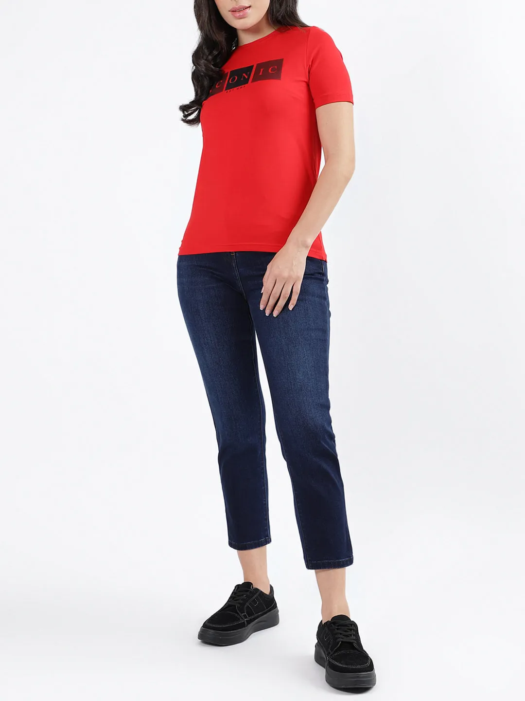 Iconic Women Blue Faded Slim Straight Fit Jeans