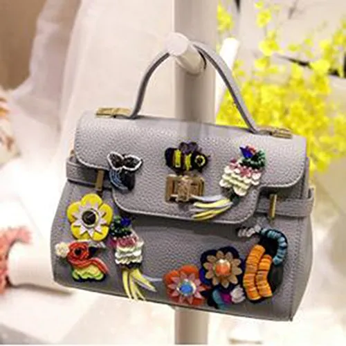 Iron/Sew On Embroidered Applique Rhinestone Sequin Butterfly Patch DIY for Clothing Bag Shoe Decor