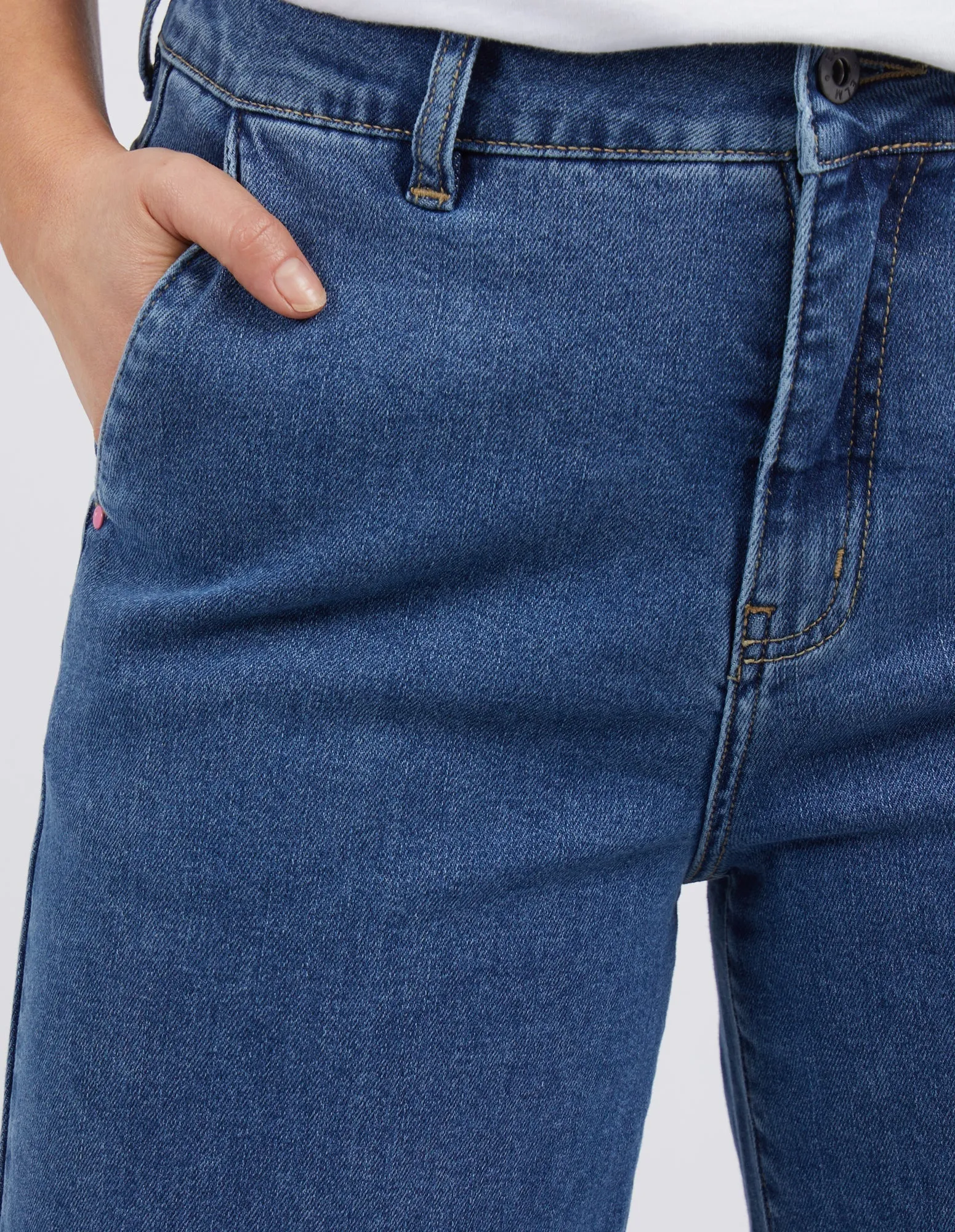 IZZY WIDE LEG JEAN - DARK BLUE WASH