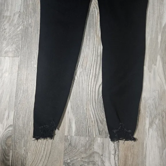 Judy Blue high rise jeans size 7/28
