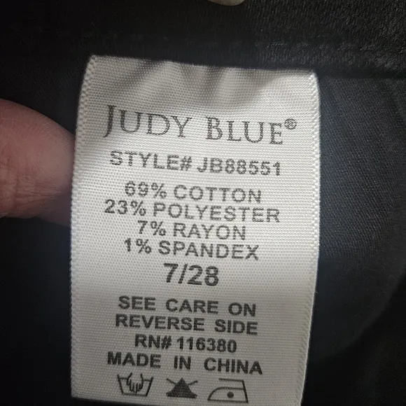 Judy Blue high rise jeans size 7/28