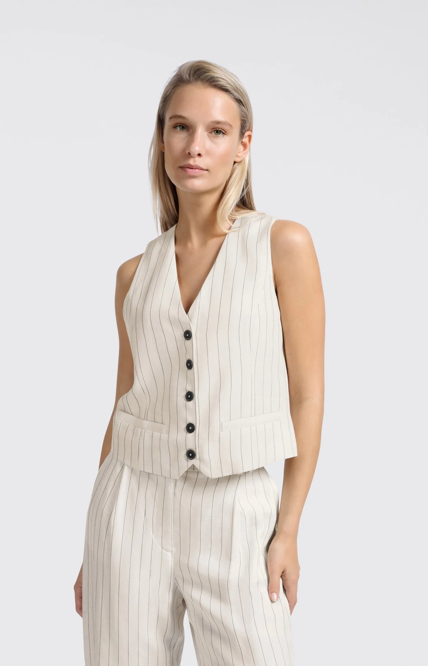 Linen blend gilet with pinstripe pattern