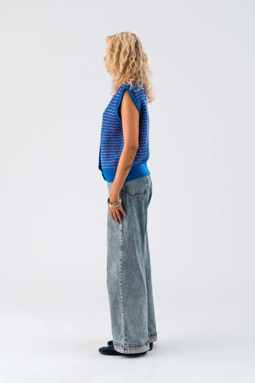 LOLLYS LAUNDRY Nynne Knit Vest | Blue