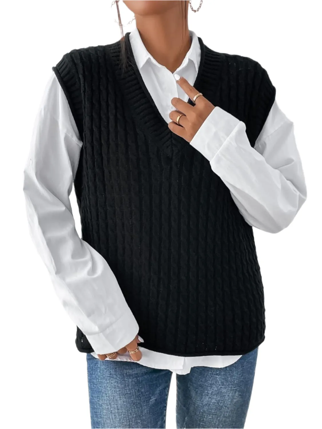 Lucia – Classic Cable Knit Women’s Sweater