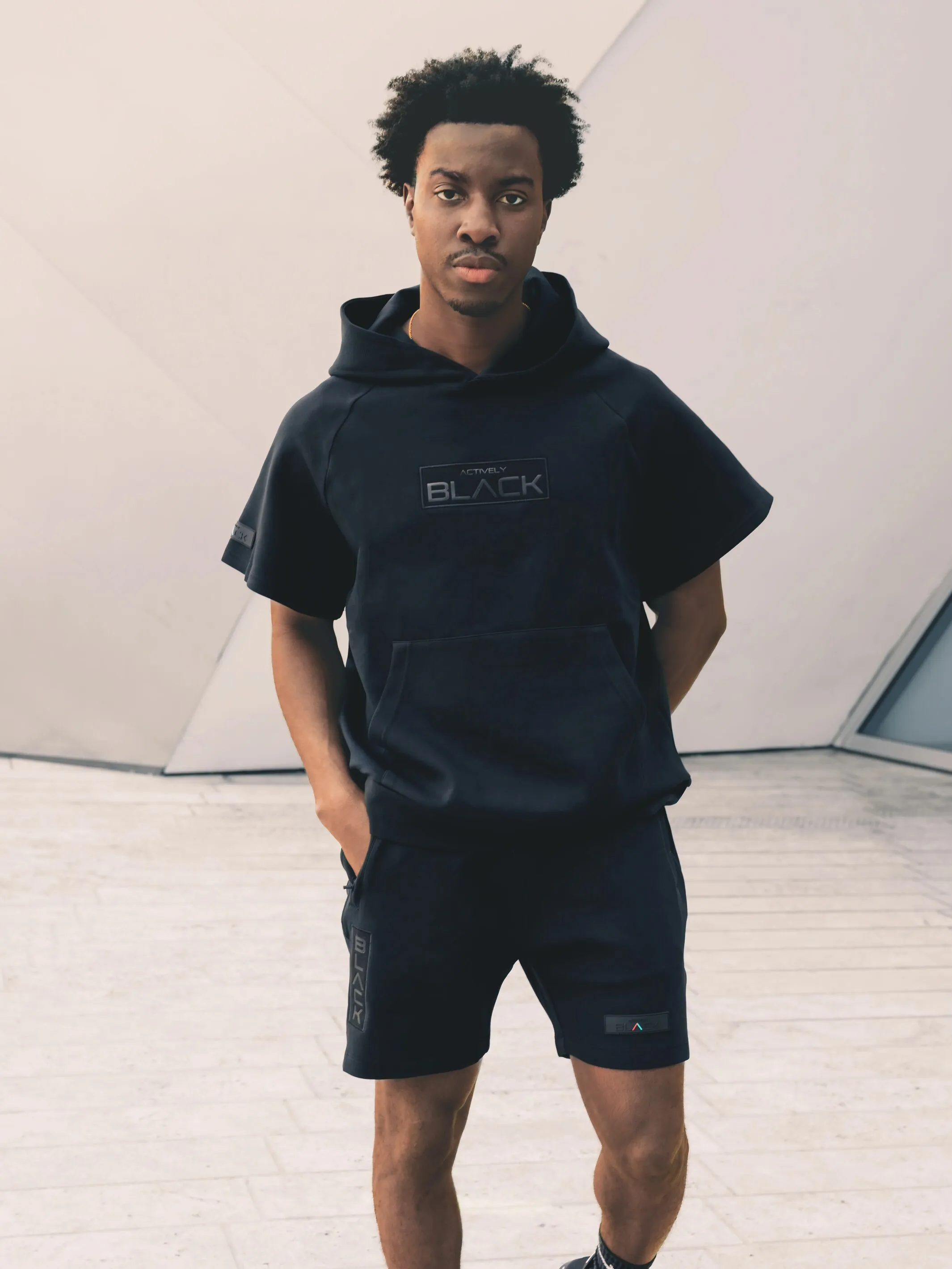 Men's Embossed Patch Mid Sleeve Hoodie