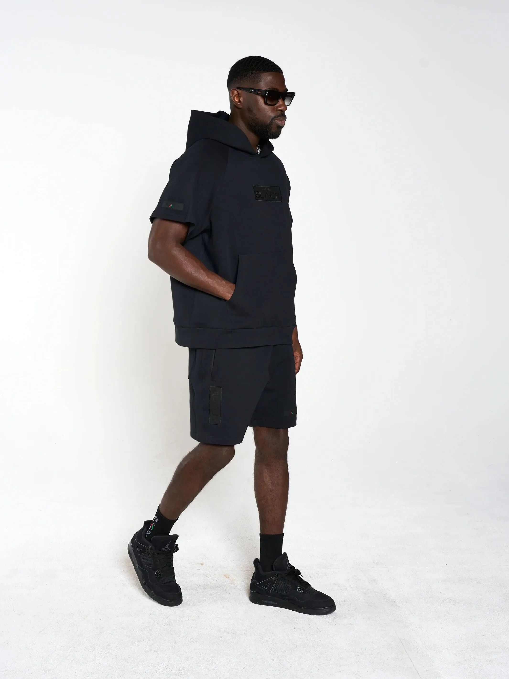 Men's Embossed Patch Mid Sleeve Hoodie