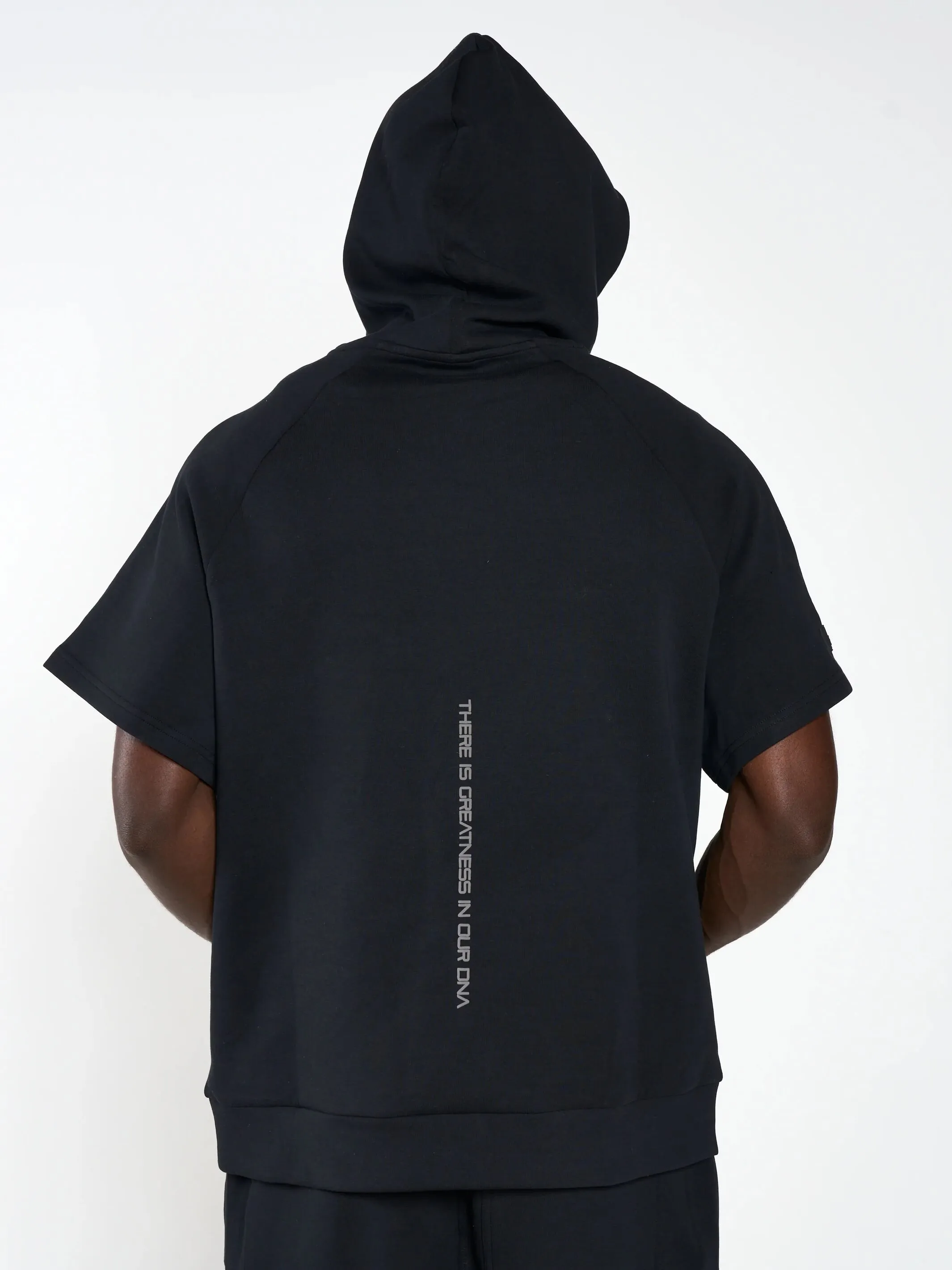 Men's Embossed Patch Mid Sleeve Hoodie