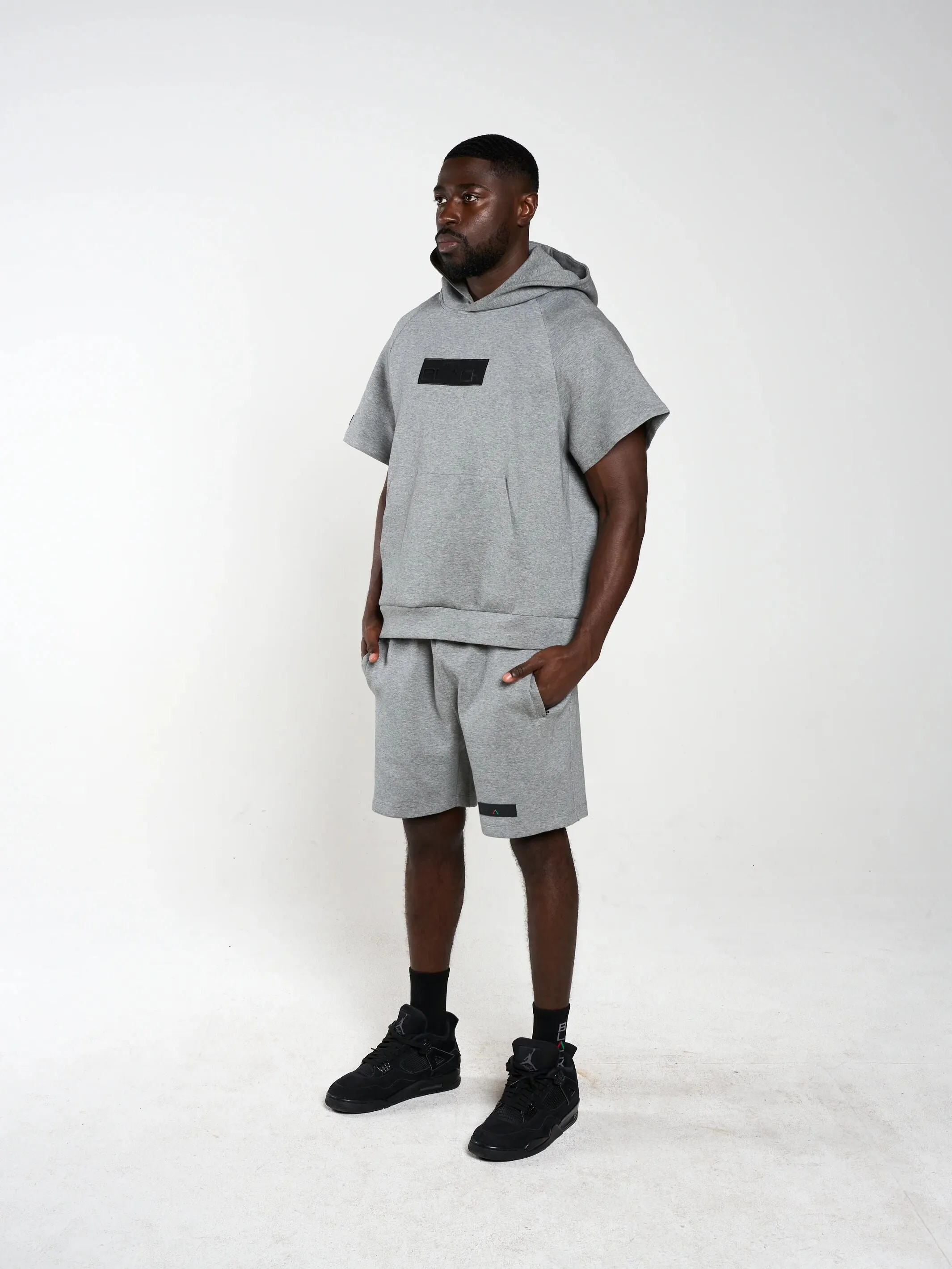 Men's Embossed Patch Mid Sleeve Hoodie