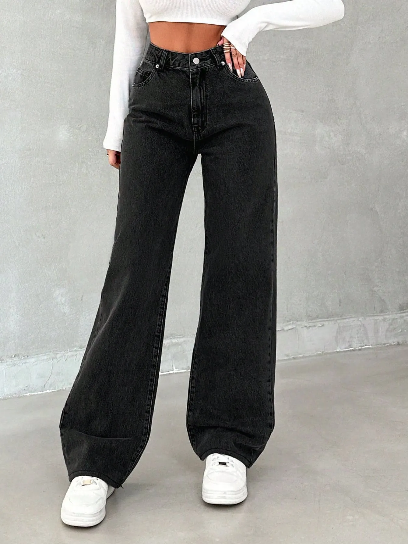Midnight Chic Stretch Jeans