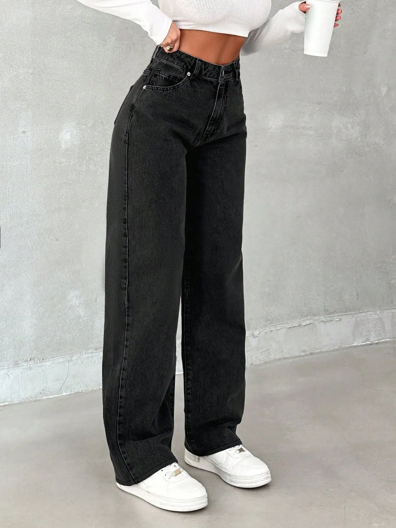 Midnight Chic Stretch Jeans
