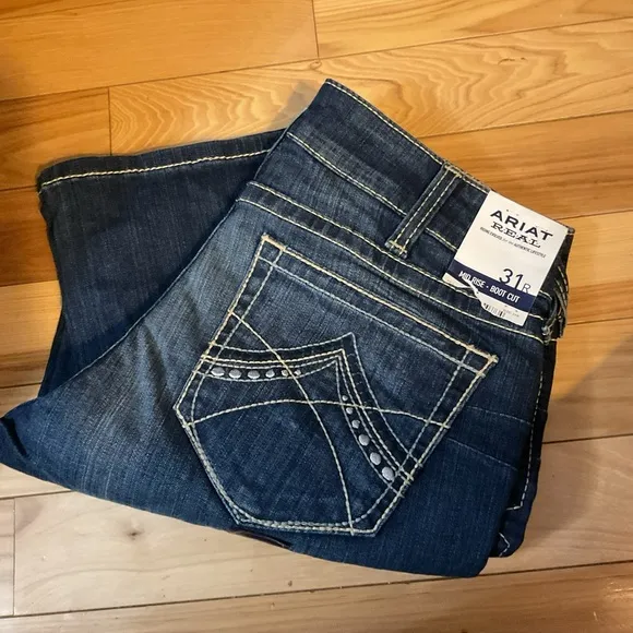 New Ariat Women’s 31R REAL Spitfire Riding Jeans Blue Embellished Stretch Denim