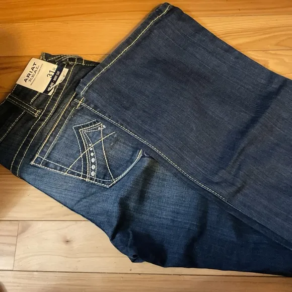 New Ariat Women’s 31R REAL Spitfire Riding Jeans Blue Embellished Stretch Denim