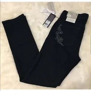 New NYDJ Sheri Slim Blue JEANS Stretch Beading 2