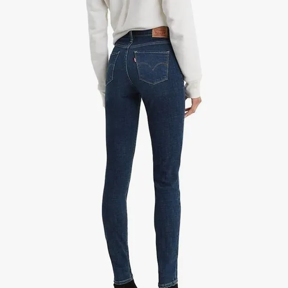 NWOT Levi’s Mid Rise Skinny
