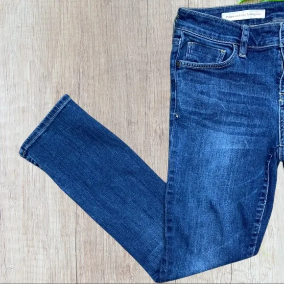 Pilcro and the Letterpress STET Slim Jeans