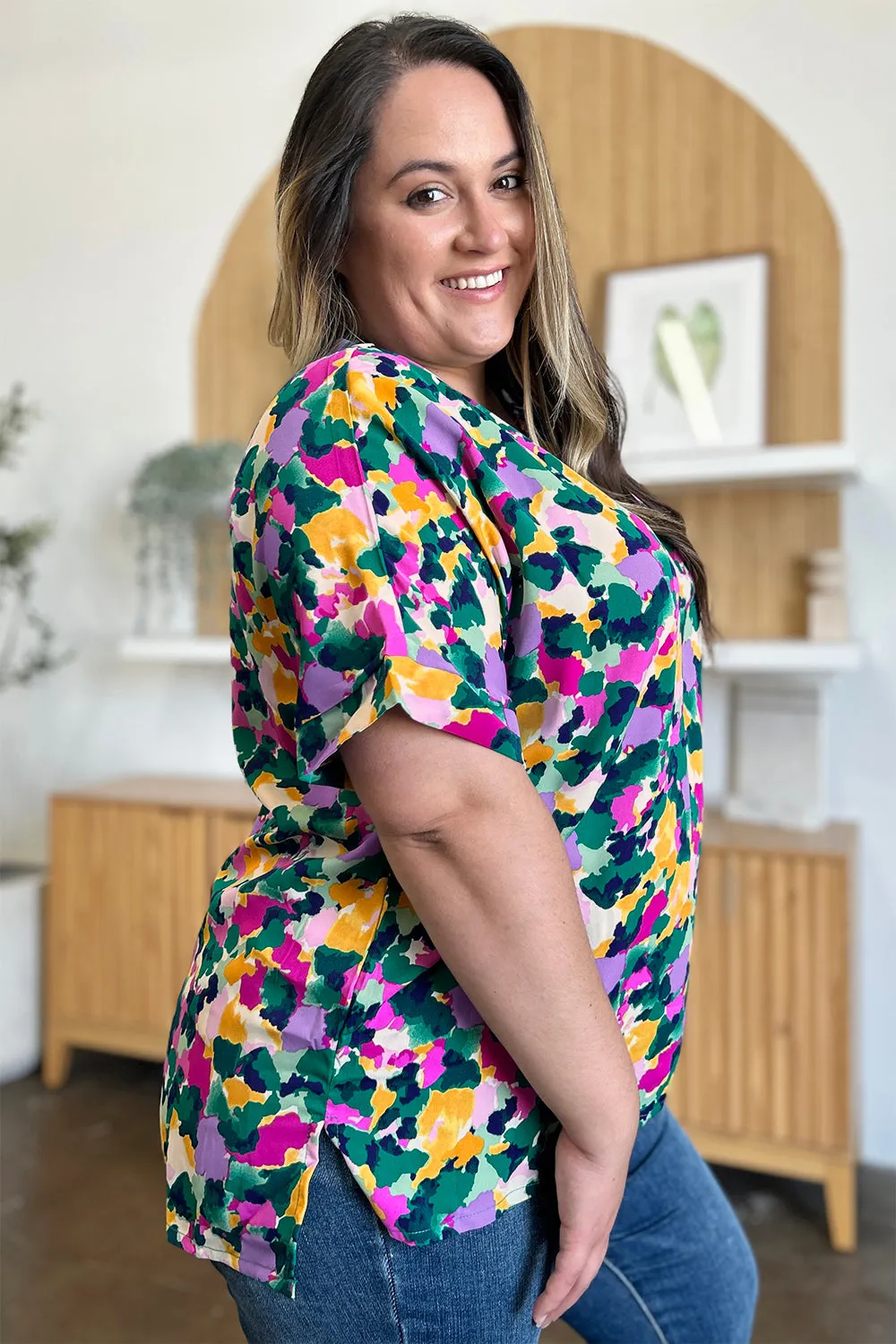 Printed V-Neck Short Sleeve Side Slit Top