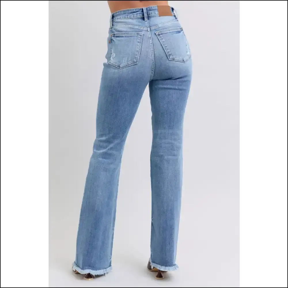 Rock your Sass in Judy Blue High Rise Raw Hem Bootcut Jeans 👖💃