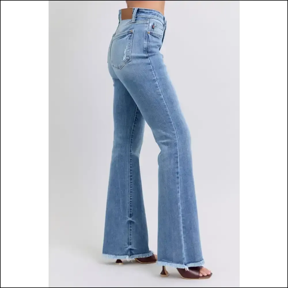 Rock your Sass in Judy Blue High Rise Raw Hem Bootcut Jeans 👖💃