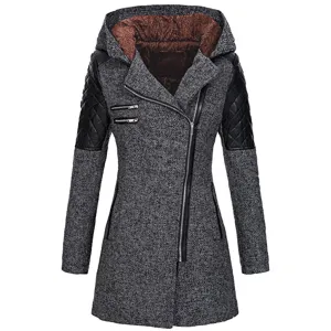 Schwarze Damen-Manteljacke mit Schrägreißverschluss - Mila
