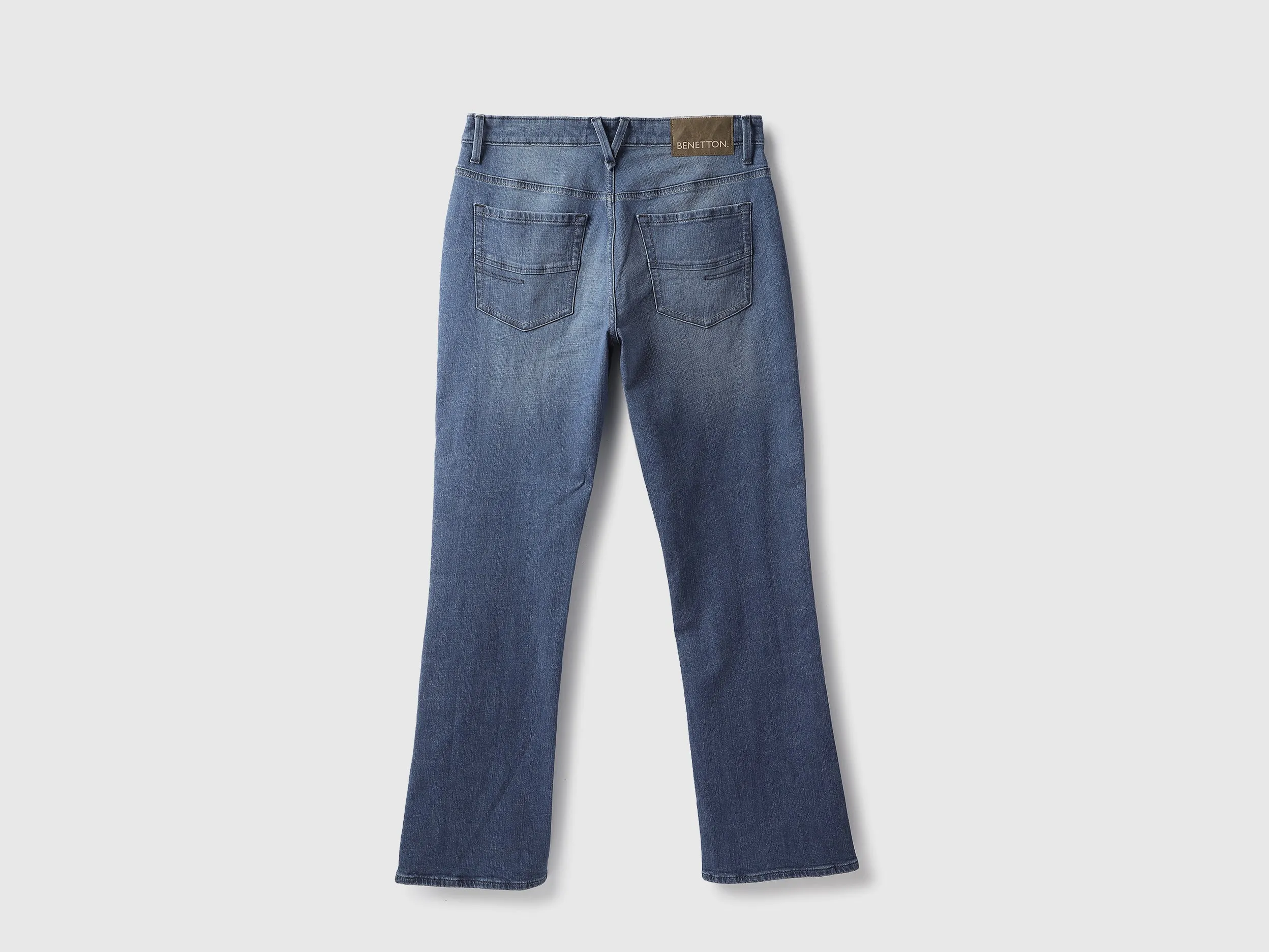 Solid Boot Leg Fit Jeans