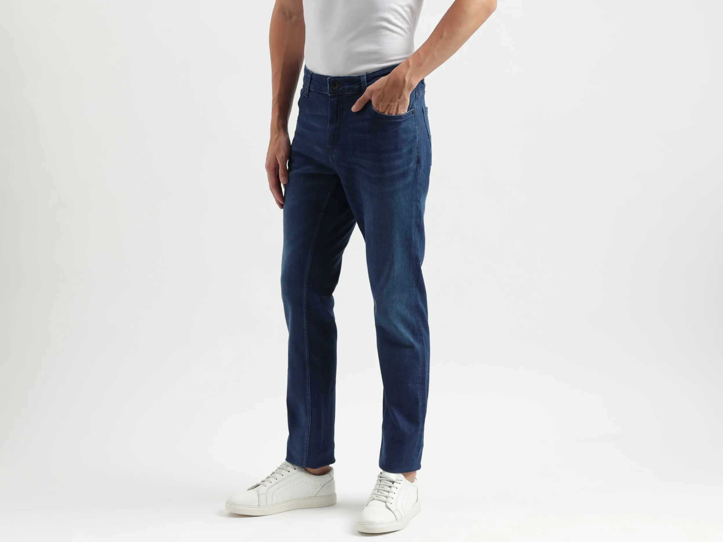 Solid Pattern Skinny Fit Jeans