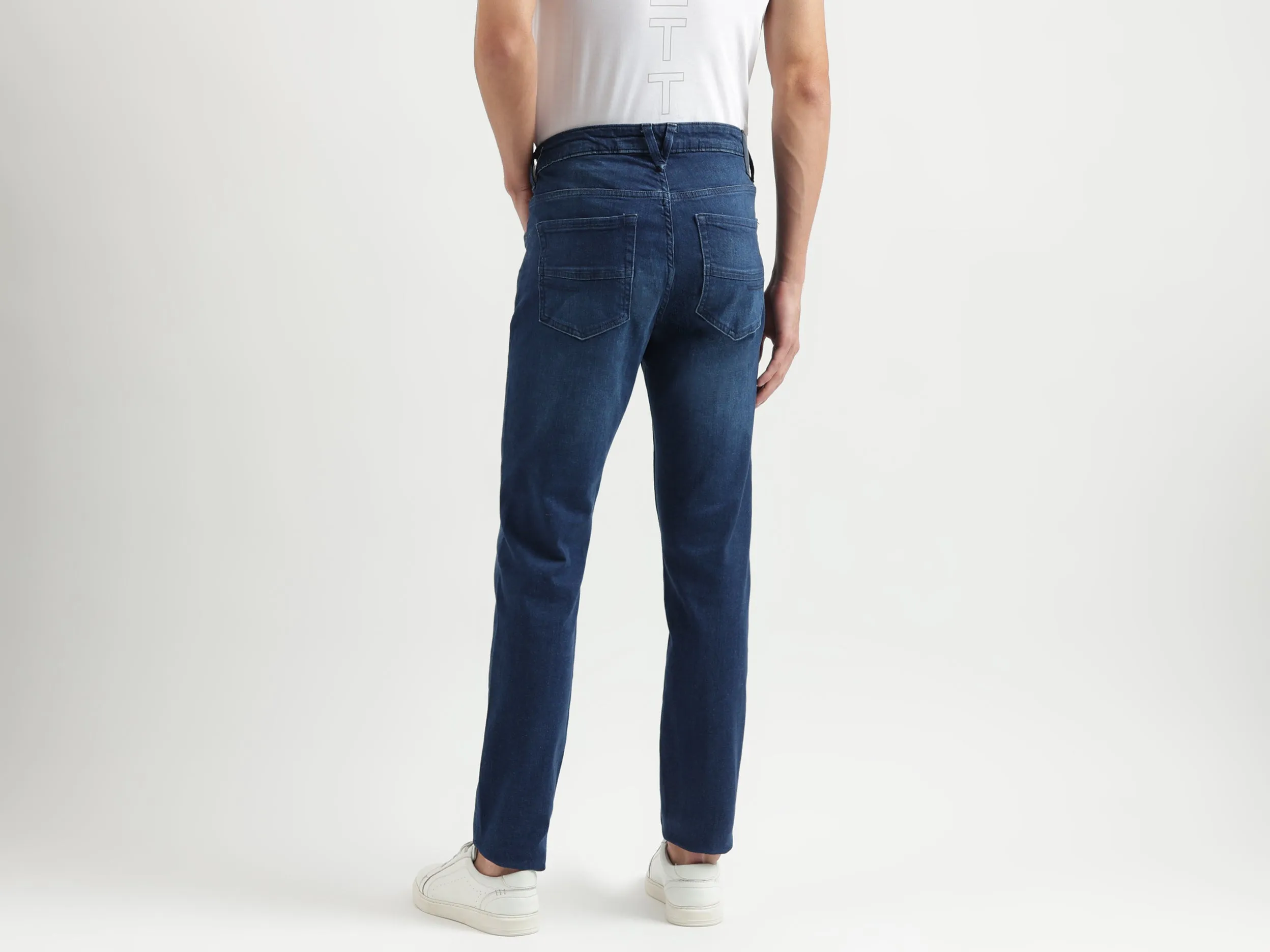 Solid Pattern Skinny Fit Jeans