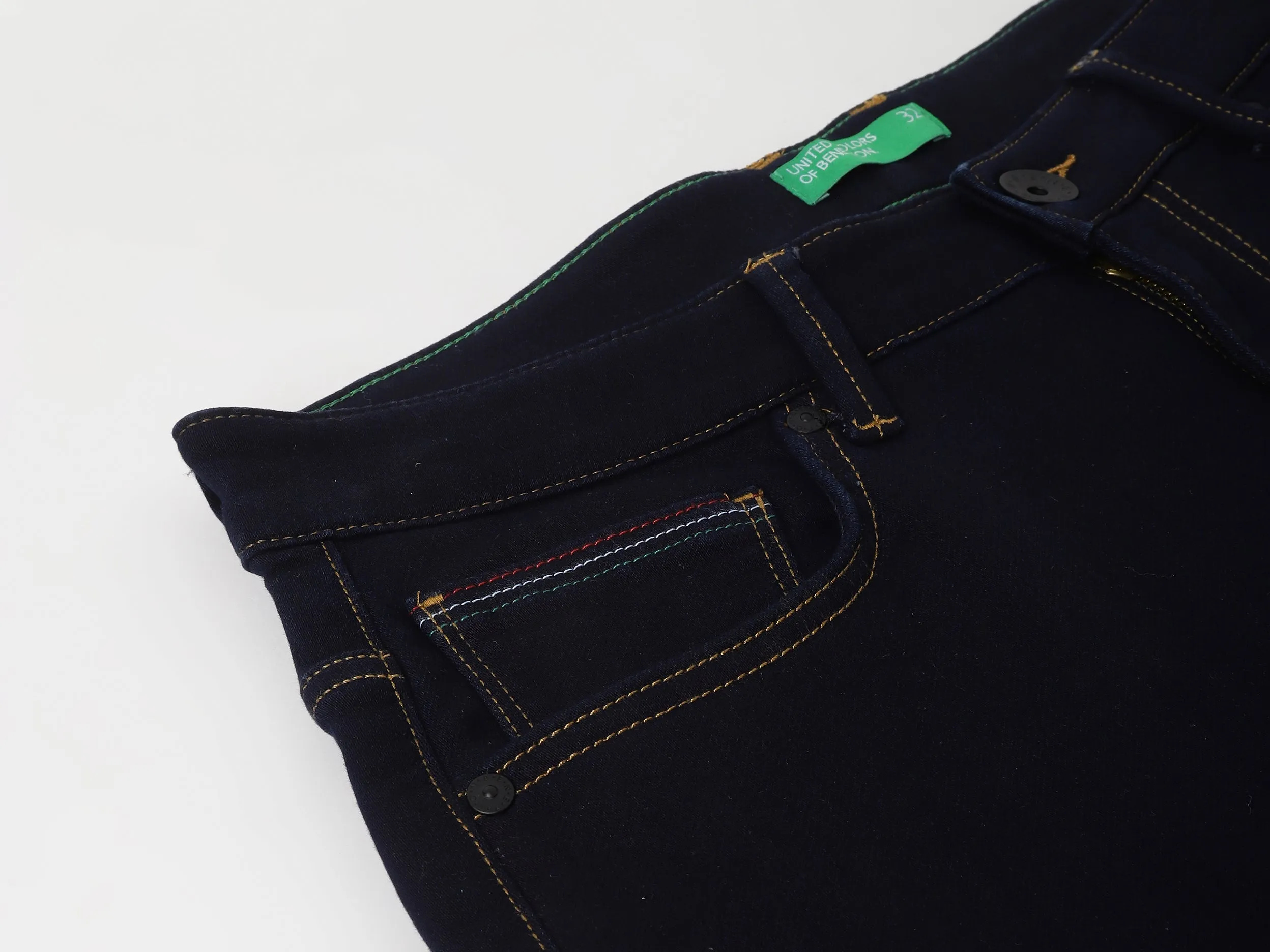 Solid Pattern Slim Fit Jeans