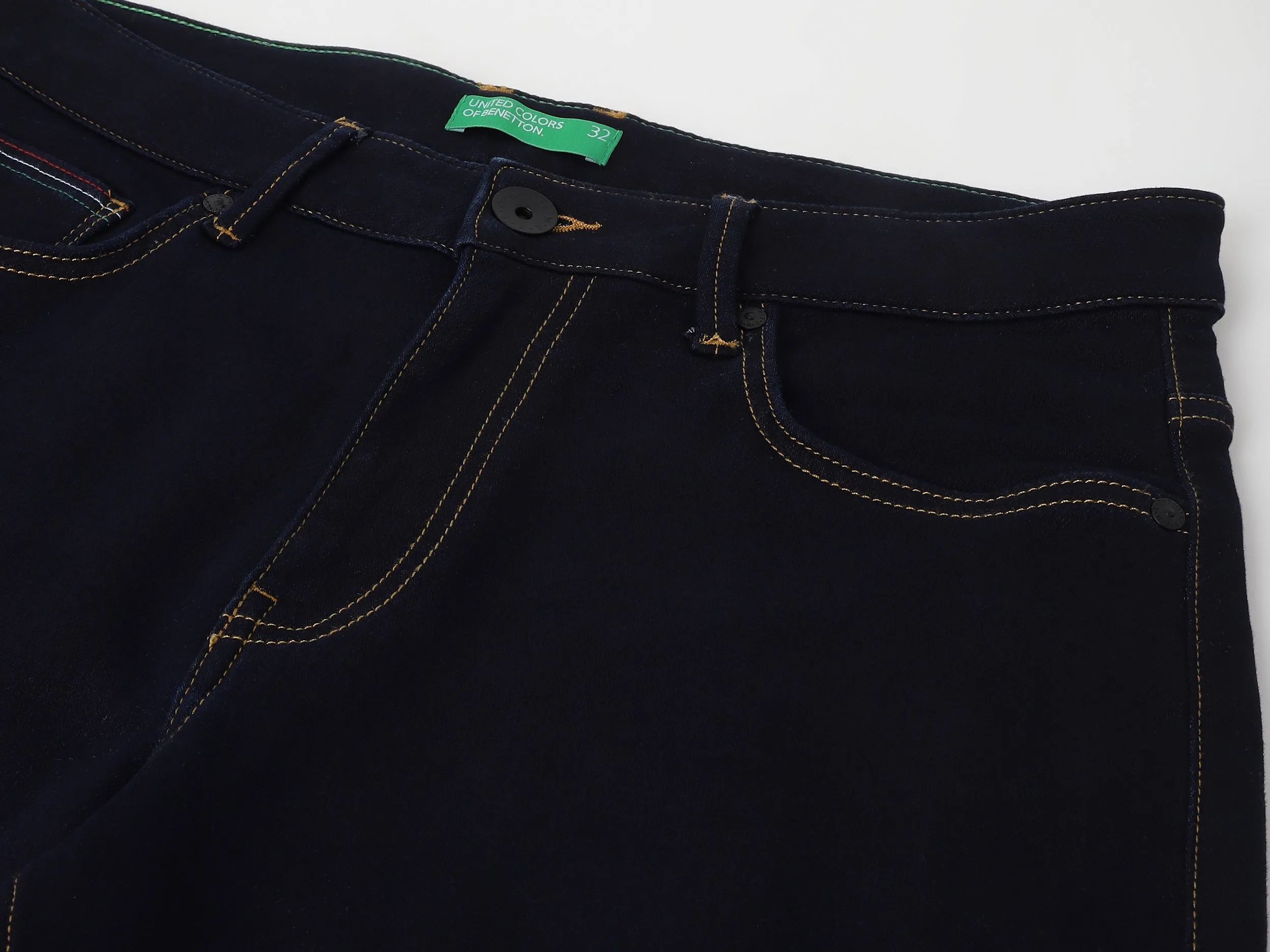 Solid Pattern Slim Fit Jeans