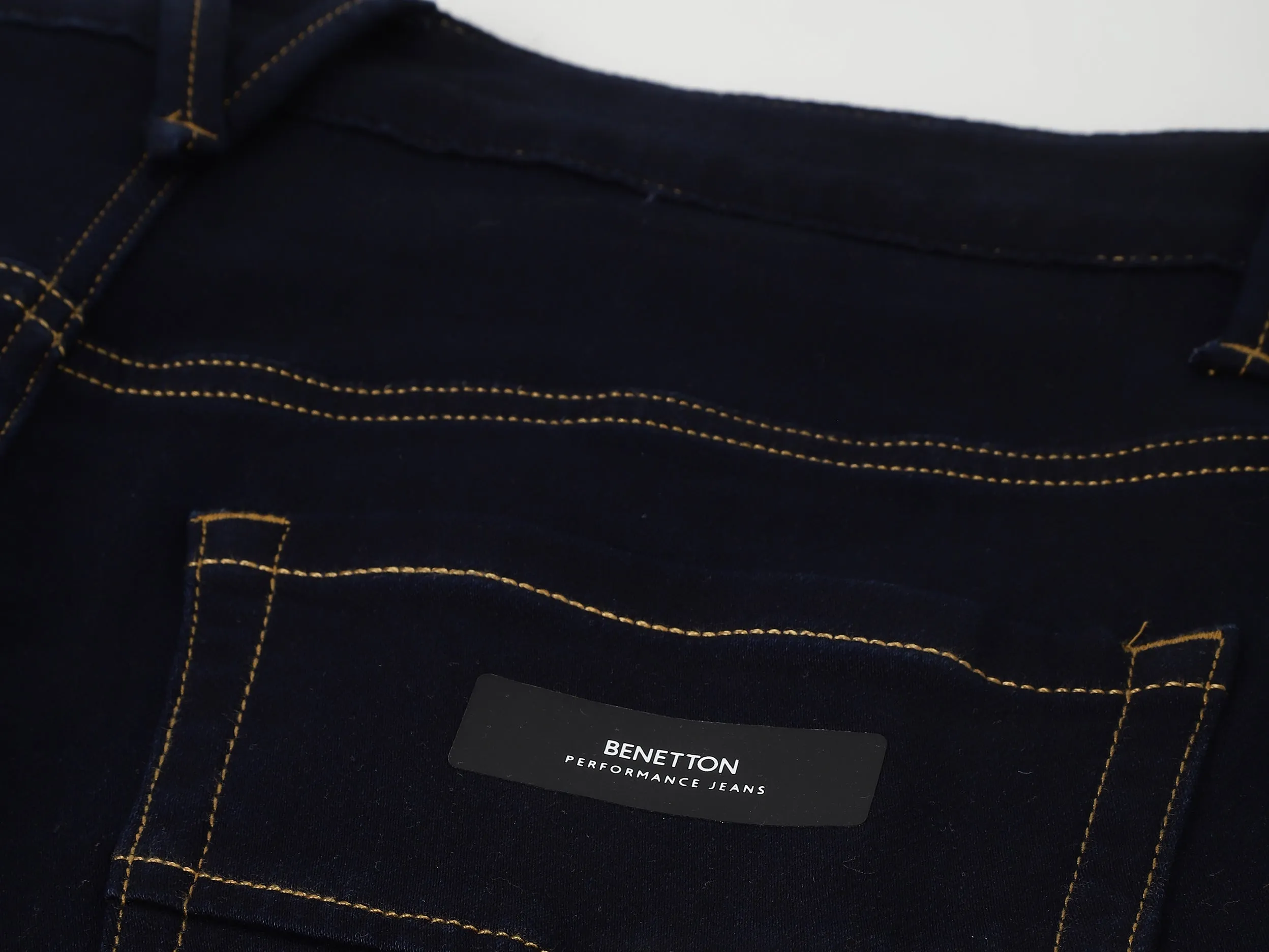 Solid Pattern Slim Fit Jeans