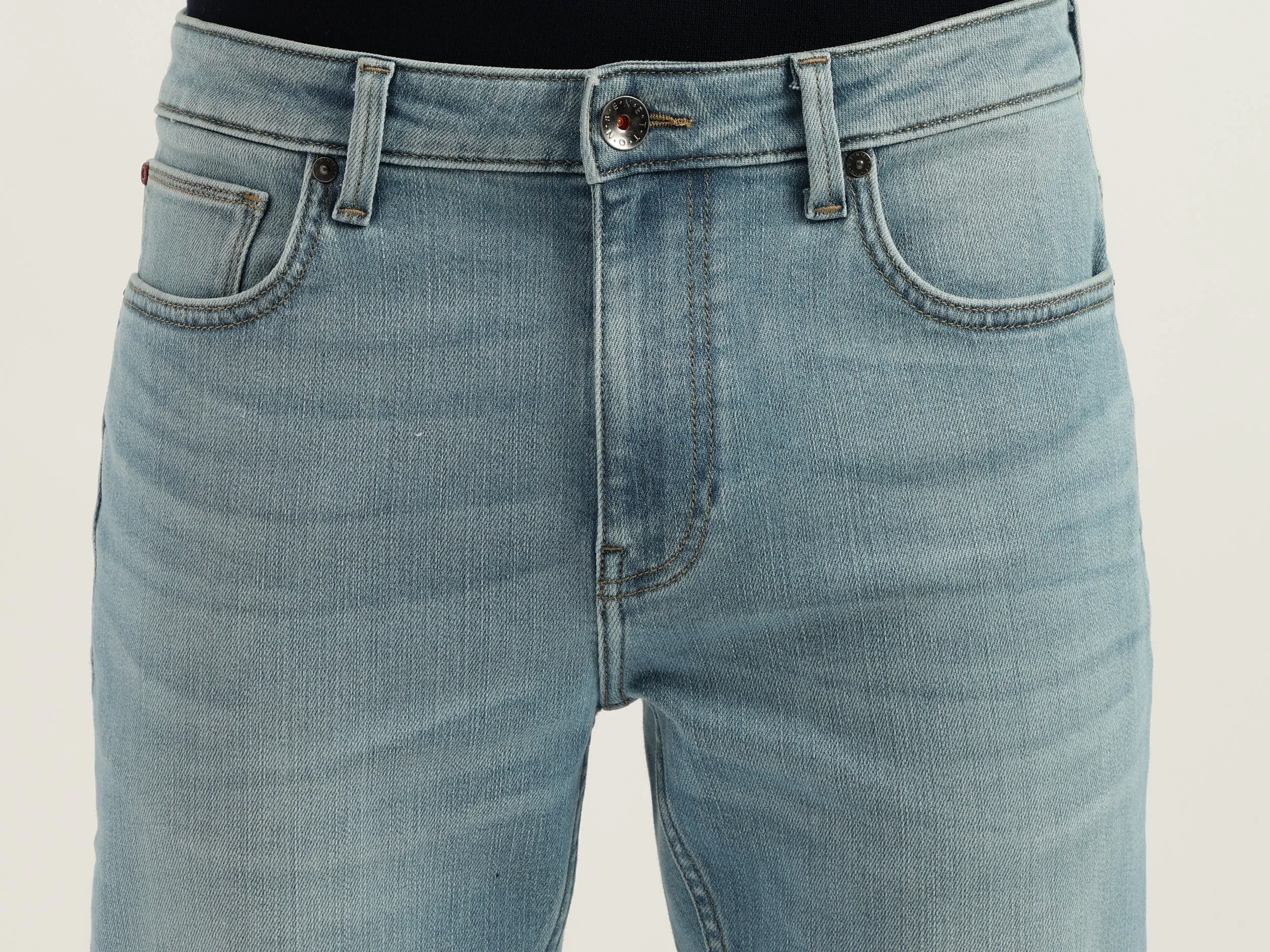 Solid Skinny Fit Jeans