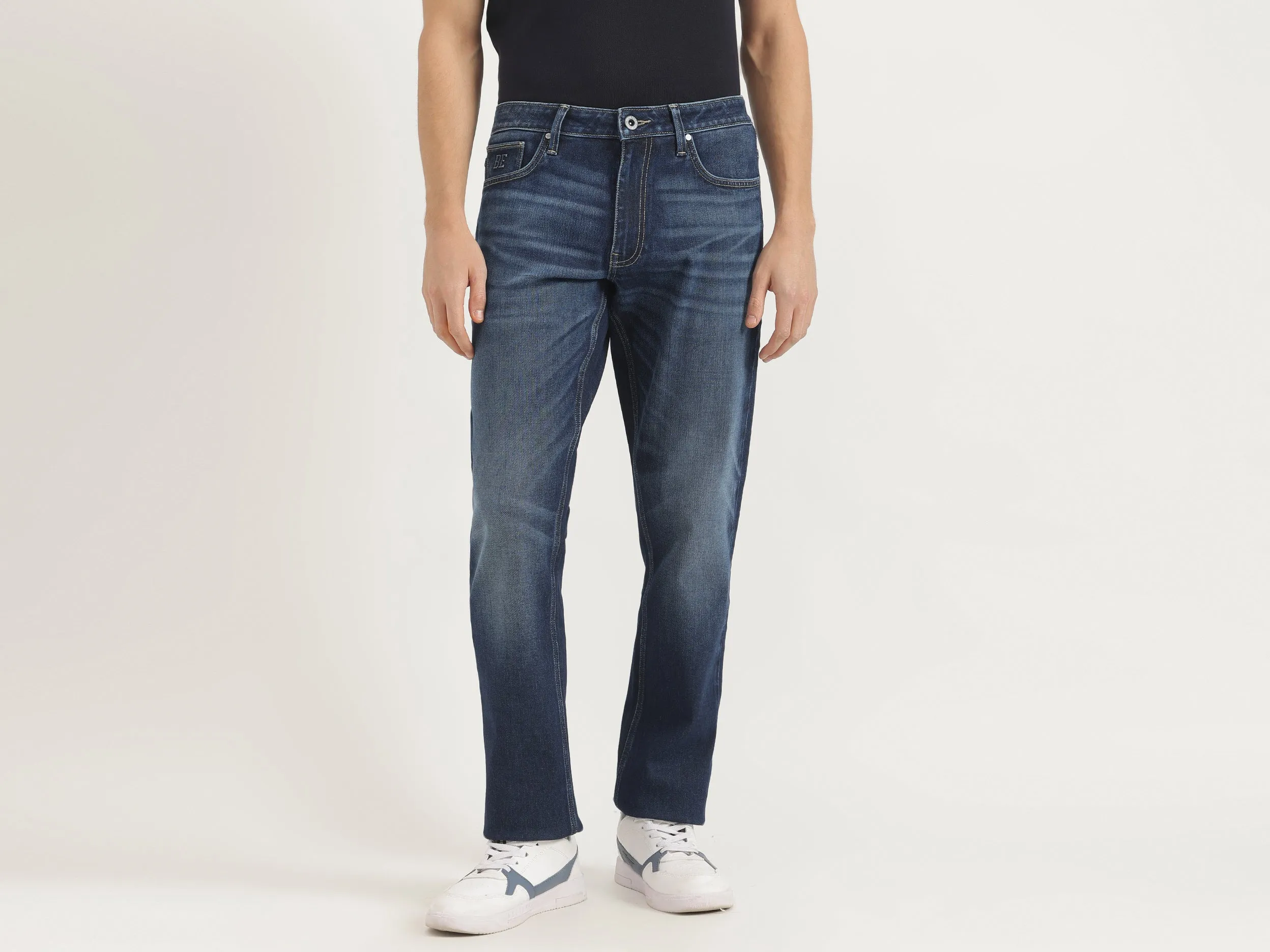 Solid Slim Fit Jeans