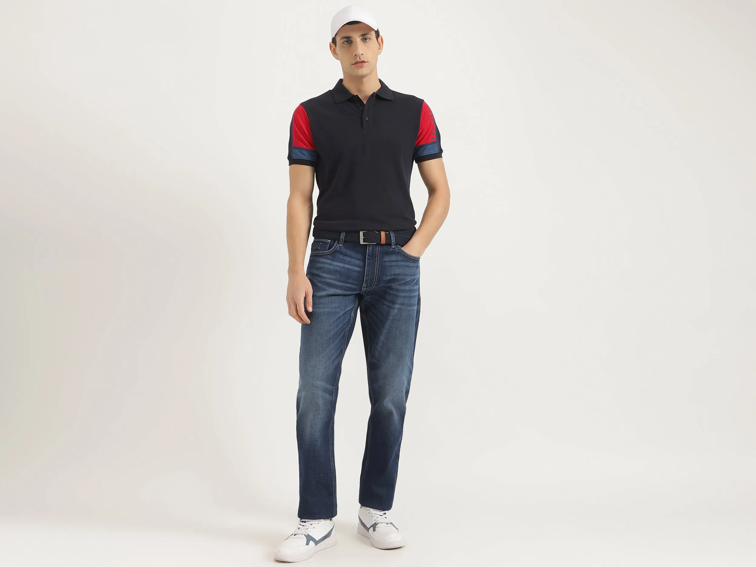 Solid Slim Fit Jeans