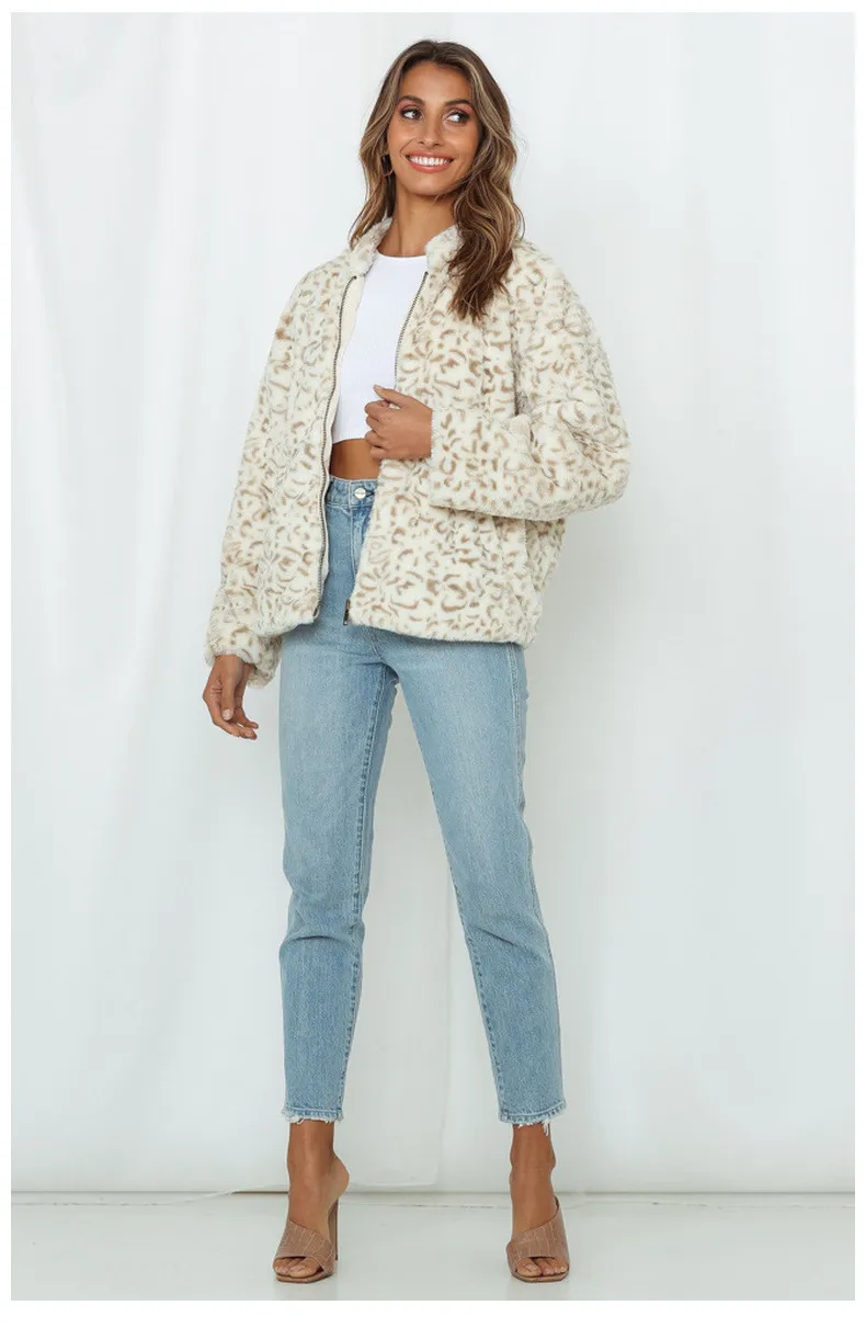 Trendy Leopard Plush Coat with Half Zip for Ladies